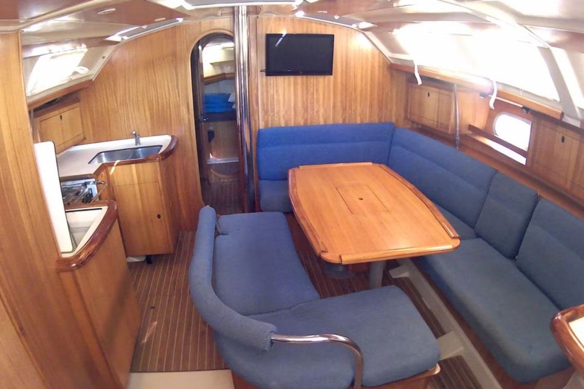 Salon of ARMONIA, a Dufour Gib Sea 43 sailboat at Volos Municipality, Greece