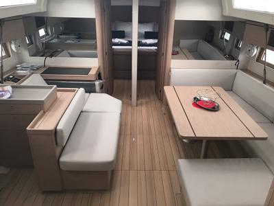 Salon of Gacrux, a Beneteau Oceanis 51.1 sailboat at Rosignano Solvay, Italy
