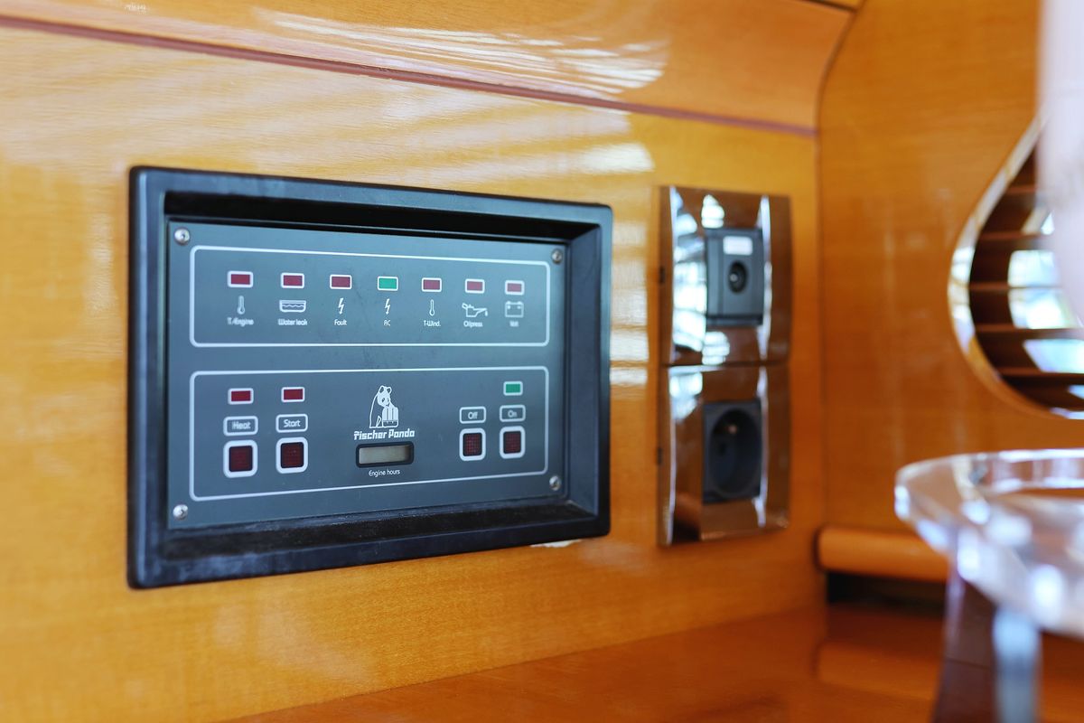 KATANA, a Beneteau Antares 13,80 yacht at Općina Sukošan, Croatia