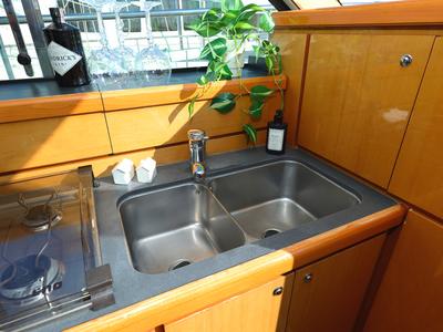 Galley of KATANA, a Beneteau Antares 13,80 yacht at Općina Sukošan, Croatia