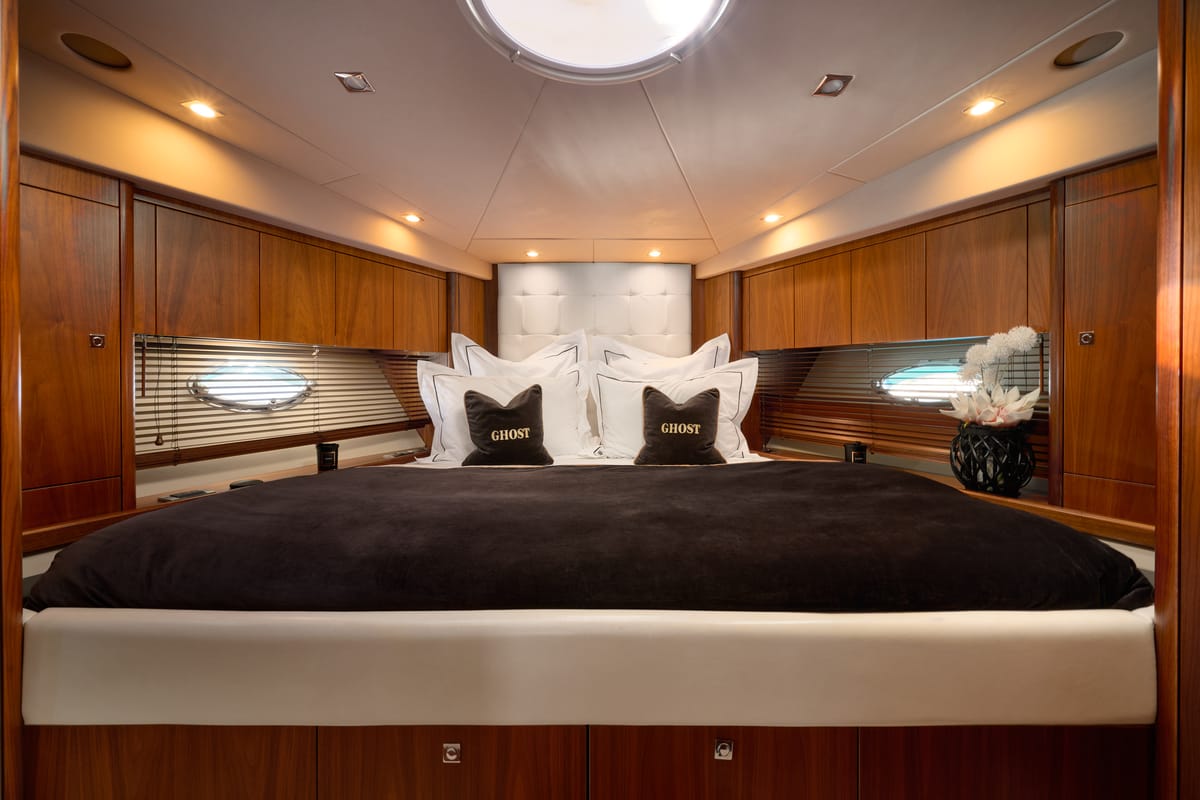 Cabin on Ghost, a Sunseeker International Sunseeker Predator 72 yacht at Grad Kaštela, Croatia