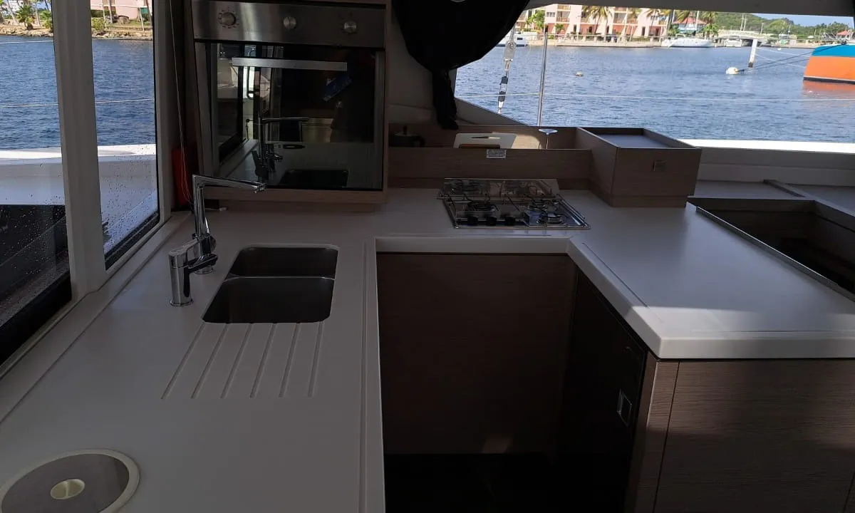 Galley of MARGUERITE, a Fountaine Pajot Astréa 42 catamaran at Propriano, France