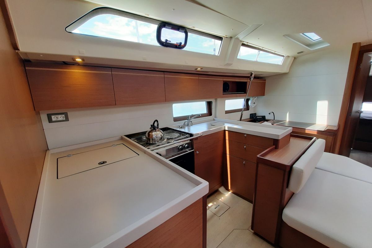 Galley of Senza Limiti II, a Beneteau Oceanis 51.1 sailboat at Tonnarella, Italy