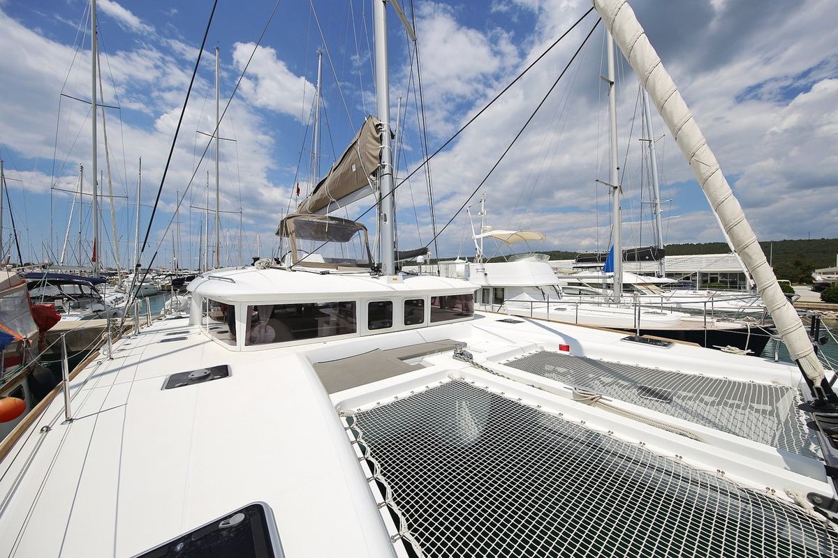 Deck of Ladies And Gentlemen, a Lagoon 450 catamaran at Općina Sukošan, Croatia