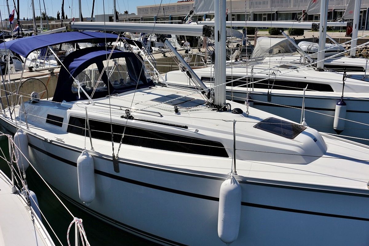 Exterior view of Lucy, a Bavaria Cruiser 34 sailboat at Općina Sukošan, Croatia