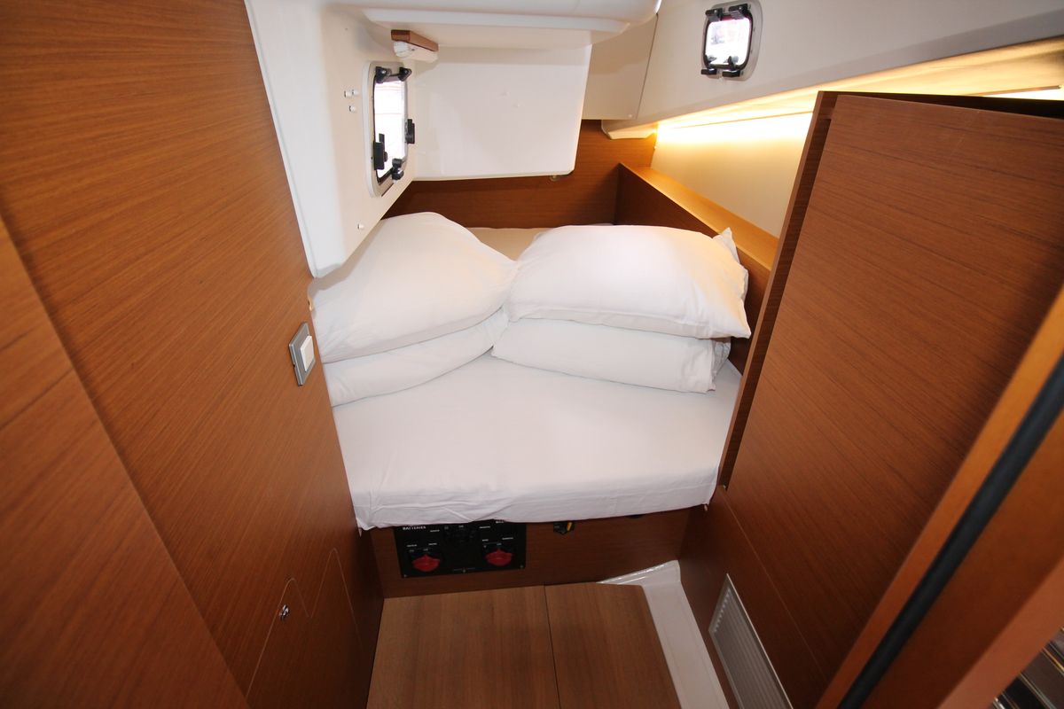 Cabin on Aurora, a Jeanneau Sun Odyssey 380 sailboat at Grad Biograd na Moru, Croatia