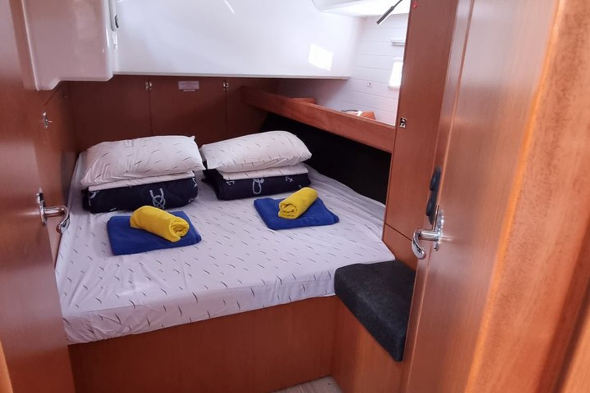 Cabin on Iustitia, a Bavaria Cruiser 46 sailboat at Split, Croatia