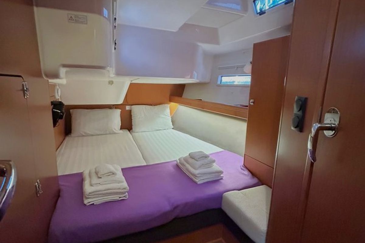 Cabin on Lina, a Bavaria Cruiser 51 sailboat at Athens, Greece