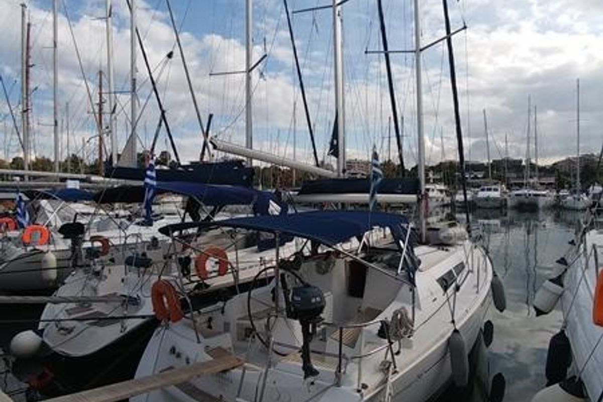Deck of Katrina, a Jeanneau Sun Odyssey 36i sailboat at Municipal Unit of Elefsina, Greece