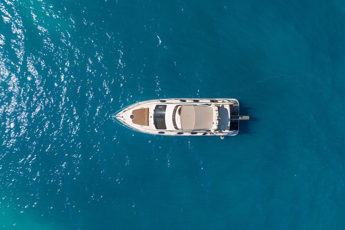 Exterior view of Lena, a Azimut 50 Flybridge yacht at Lignano Sabbiadoro / Lignan, Italy