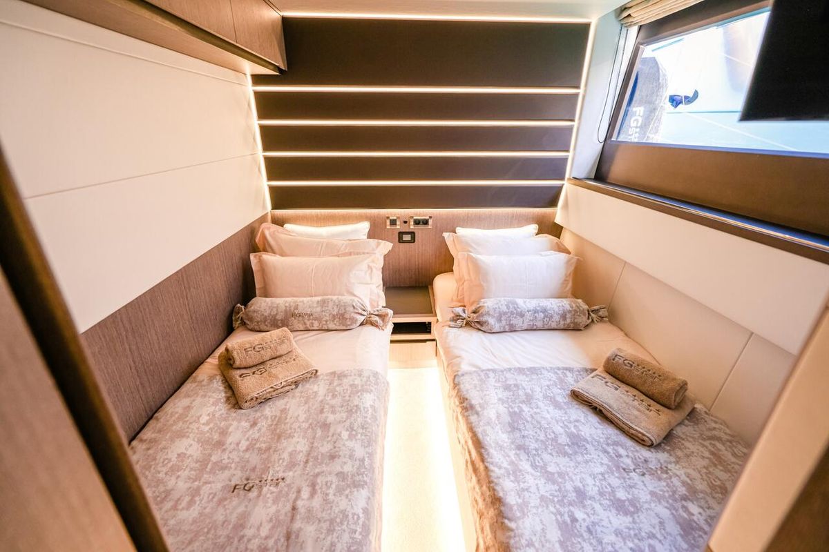Cabin on FGstar, a Galeon 640 Fly yacht at Seget Donji, Croatia