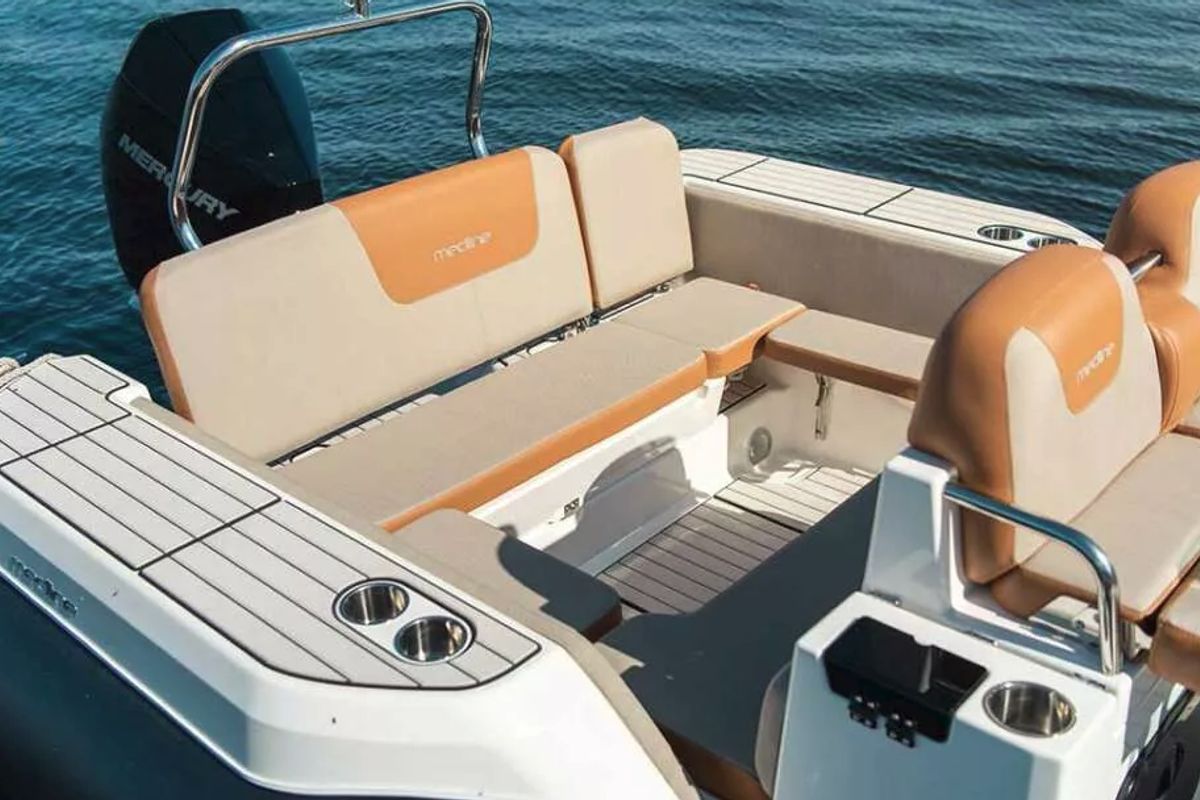 Deck of Clerose, a Zodiac Medline 7.5 rib at La Rochelle, France
