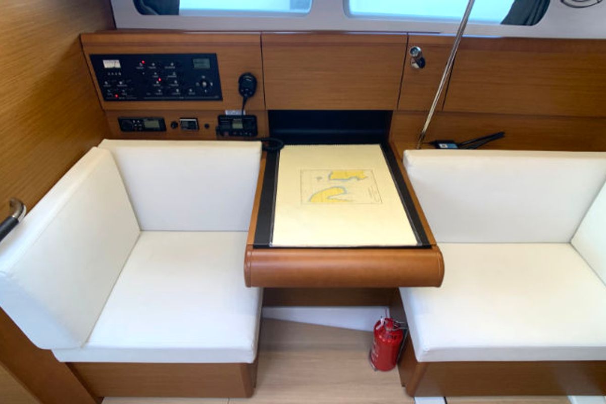 Cabin on Espresso, a Jeanneau Sun Odyssey 419 sailboat at Općina Rogoznica, Croatia
