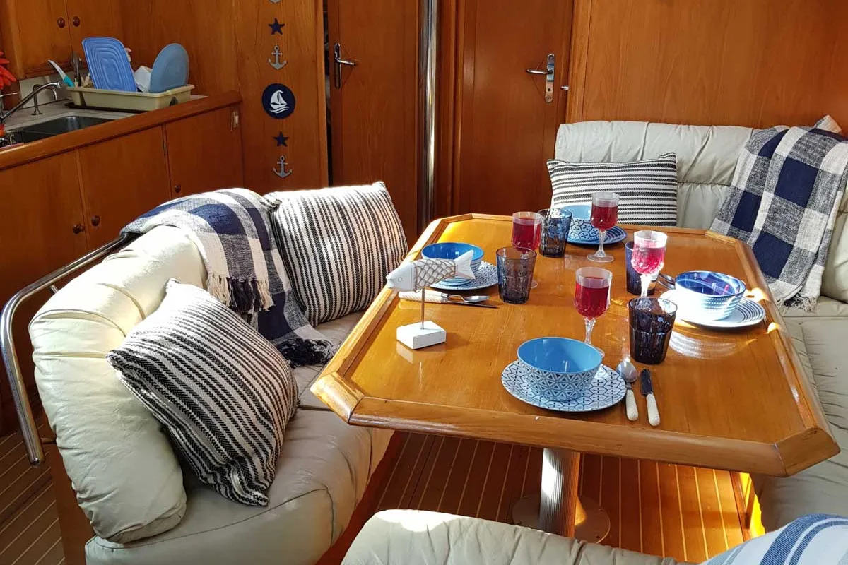 Salon of Rapsodia, a Jeanneau Sun Odyssey 45.2 sailboat at Gouvia, Greece
