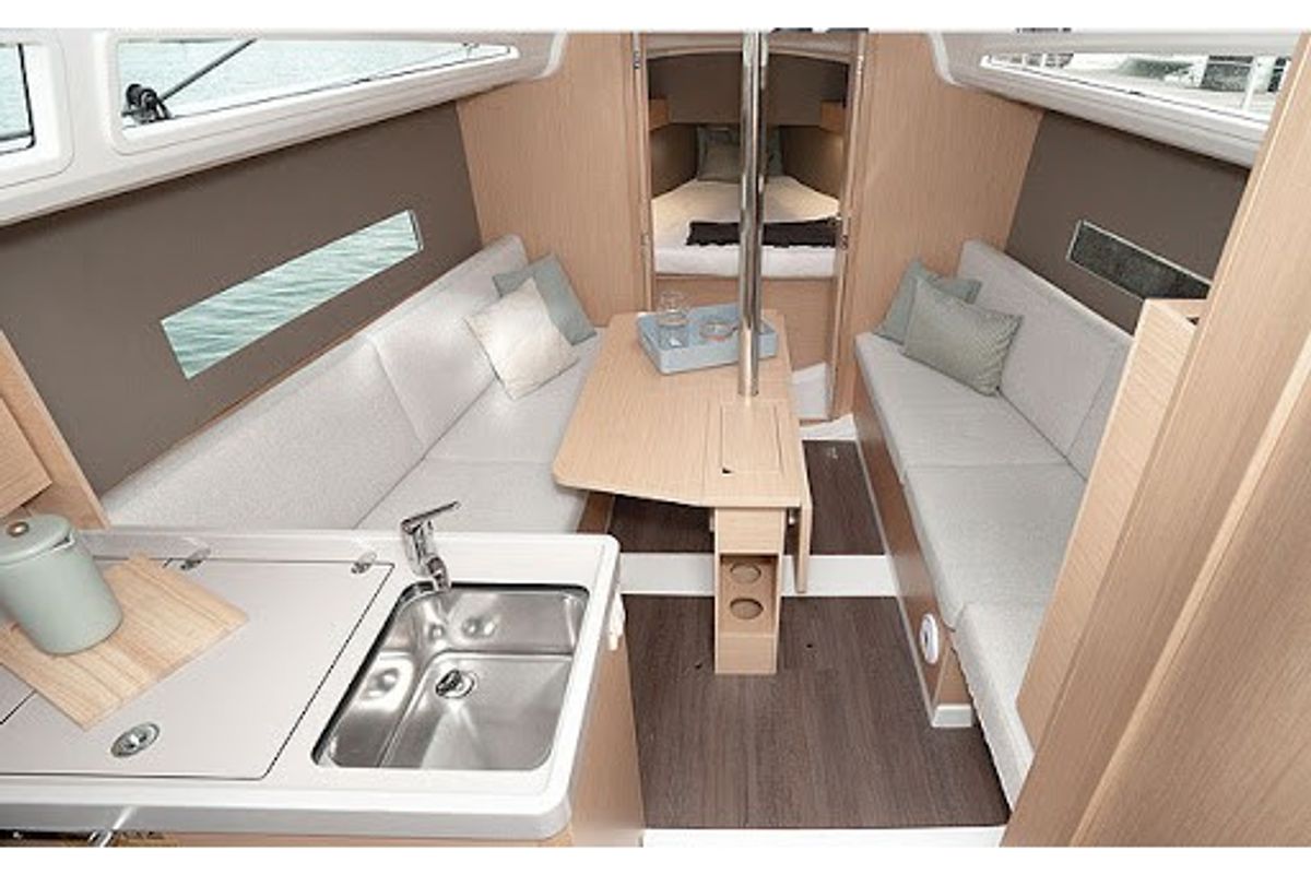 Salon of Arya, a Beneteau Oceanis 30.1 sailboat at Izola / Isola, Slovenia