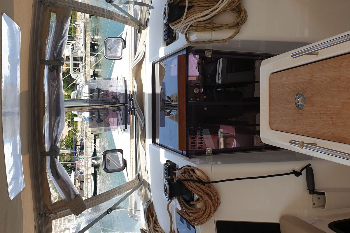 Inycum, a Dufour 390 GL sailboat at Tonnarella, Italy