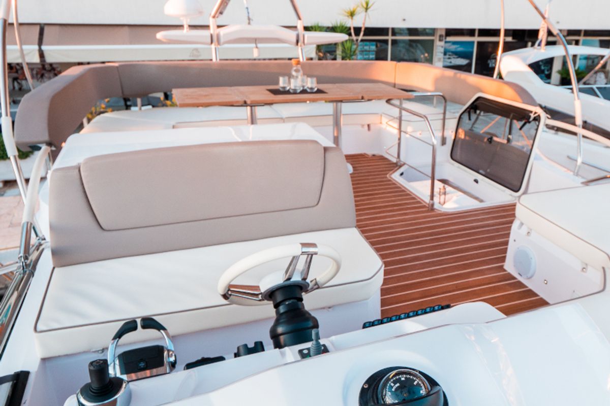 Salon of Star Dust, a Sessa Marine Sessa Fly 47 motorboat at Općina Sukošan, Croatia