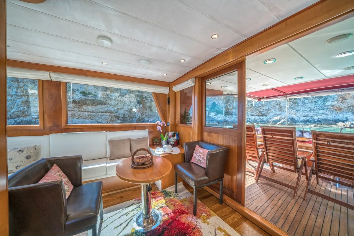 Salon of ADRIATIC HOLIDAY, a Gulet Gulet gulet at Dubrovnik, Croatia