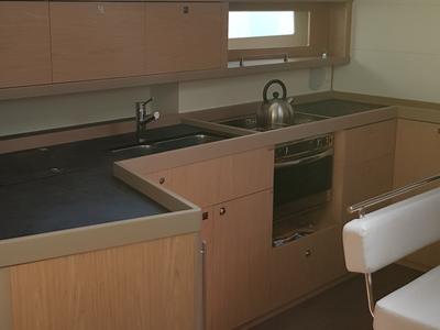 Galley of Senza Pensieri III, a Beneteau Oceanis 45 sailboat at Tonnarella, Italy