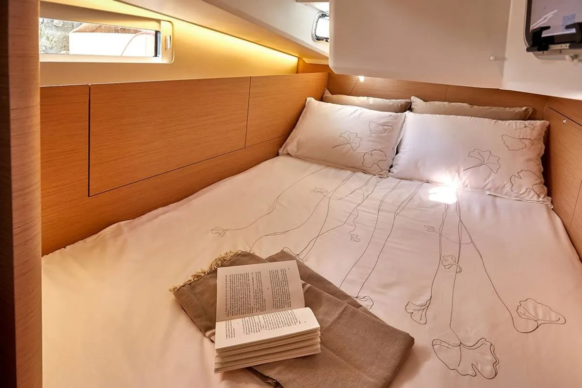 Cabin on Sunsail 410 Premium, a Jeanneau Sun Odyssey 410 sailboat at Procida, Italy