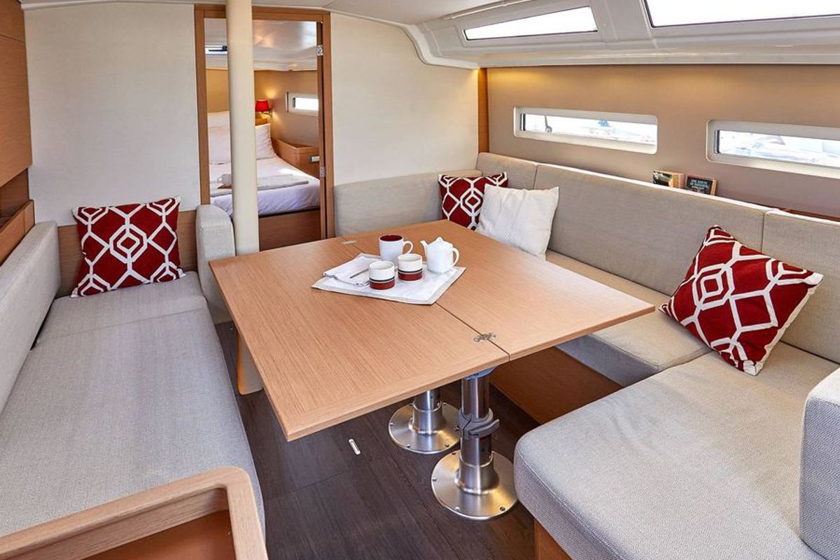 Salon of Sunsail 410 Premium, a Jeanneau Sun Odyssey 410 sailboat at Procida, Italy