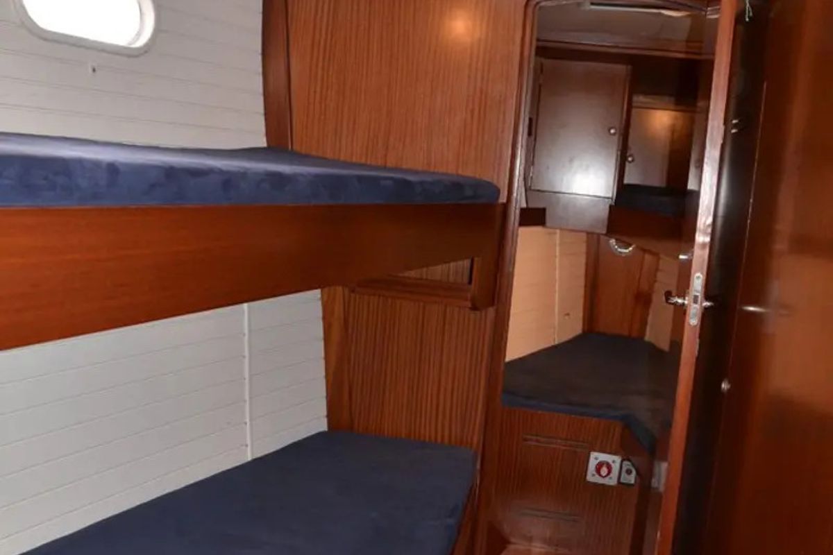 Cabin on Arctic Ice, a Delphia Yachts Delphia 47 sailboat at Harstad, Norway
