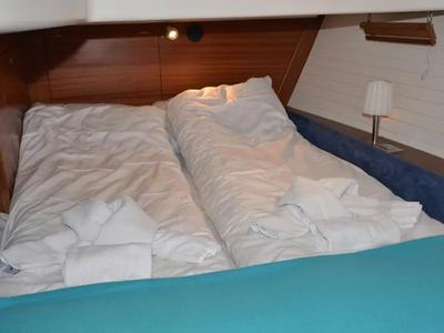 Cabin on Arctic Ice, a Delphia Yachts Delphia 47 sailboat at Harstad, Norway