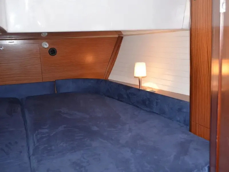 Cabin on Arctic Ice, a Delphia Yachts Delphia 47 sailboat at Harstad, Norway