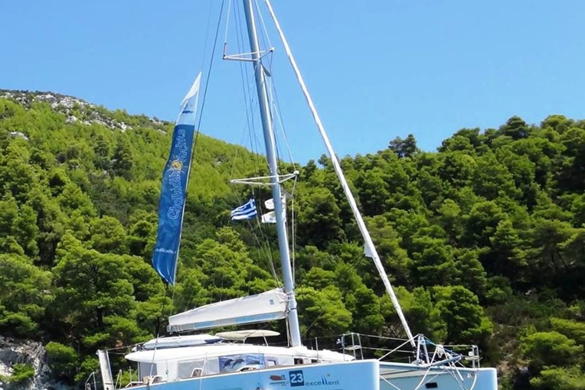 Exterior view of Excellent, a Lagoon 400 catamaran at Sithonia Municipal Unit, Greece