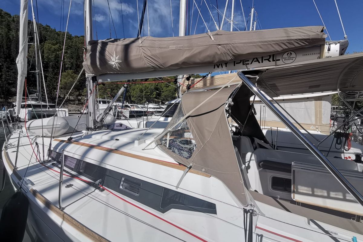 Exterior view of My Pearl, a Jeanneau Sun Odyssey 389 sailboat at Skradin, Croatia