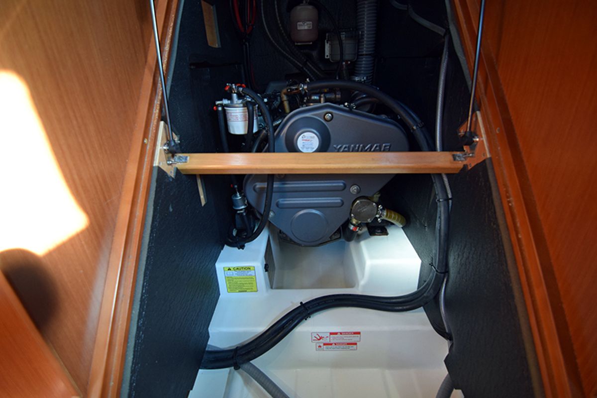 Semiramis, a Beneteau Oceanis 45 sailboat at Gouvia, Greece