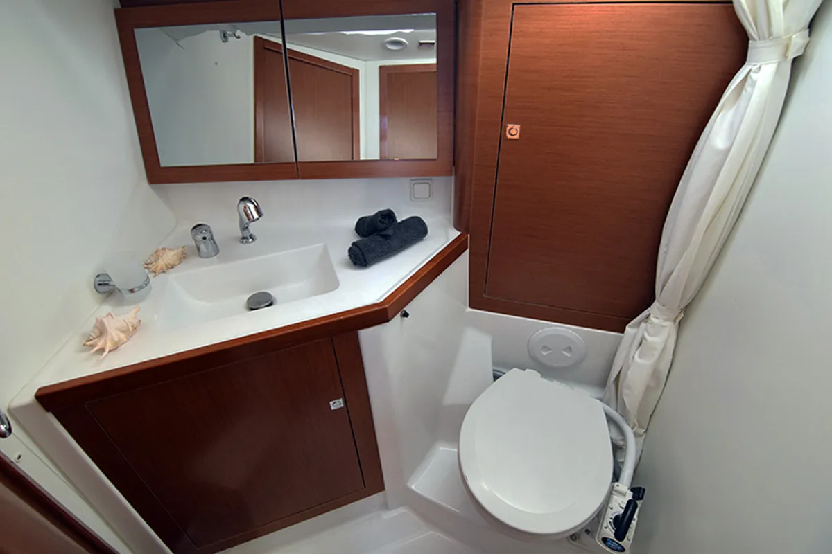 Head on Semiramis, a Beneteau Oceanis 45 sailboat at Gouvia, Greece
