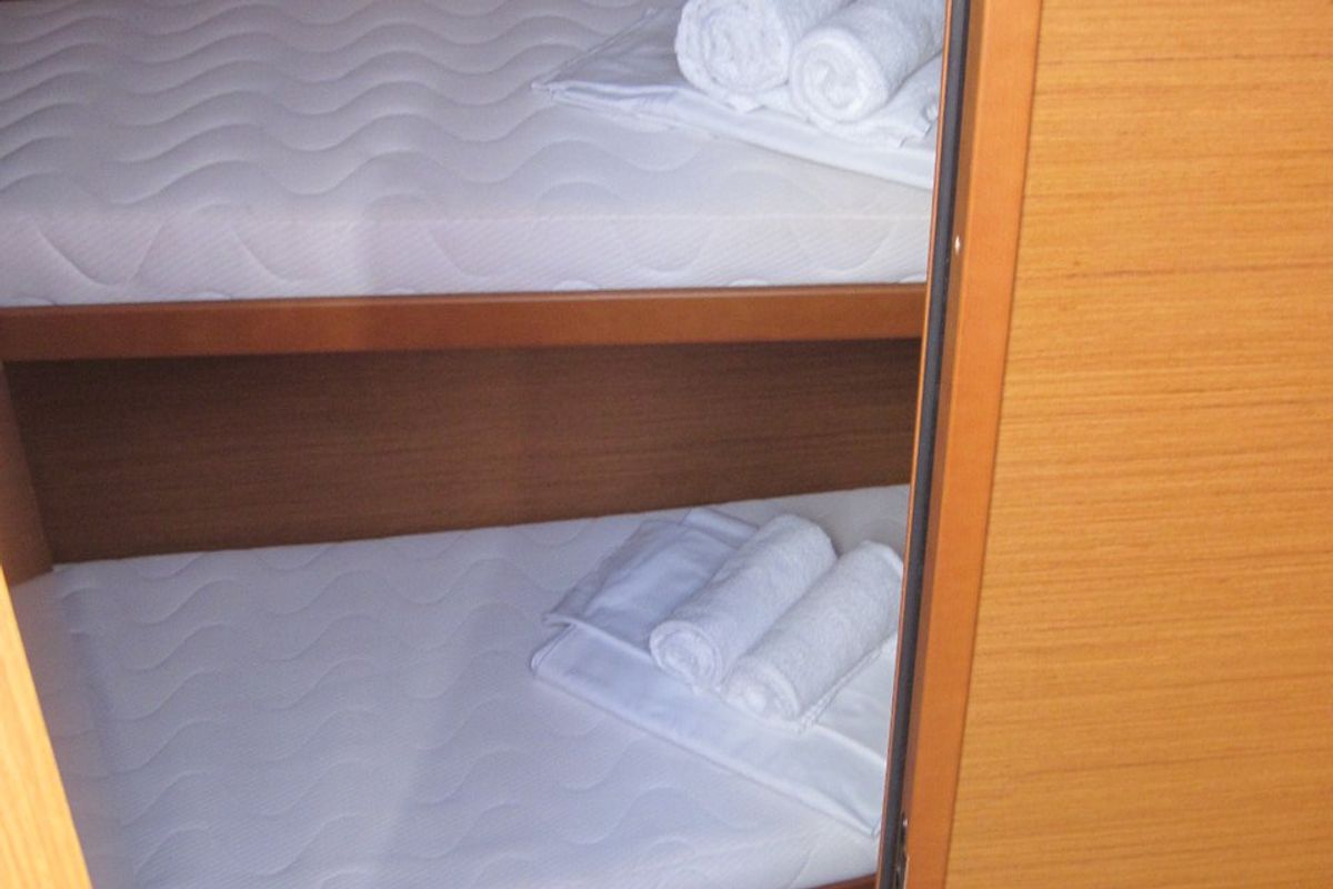 Cabin on Teresa, a Jeanneau Sun Odyssey 490 sailboat at Capo d'Orlando, Italy