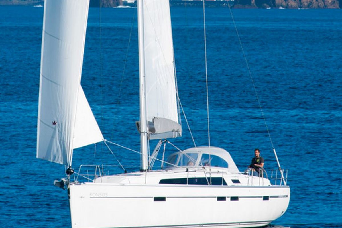 Exterior view of Fonsos, a Bavaria 46 Cruiser sailboat at São Pedro, Portugal