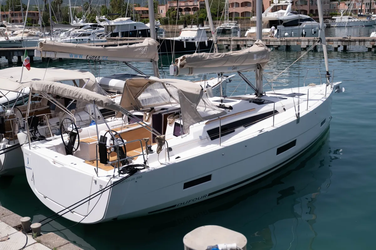 Exterior view of Palmarola, a Dufour 390 GL sailboat at Tonnarella, Italy