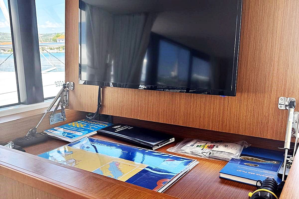 Nereide, a Beneteau Swift Trawler 48 yacht at Općina Rogoznica, Croatia
