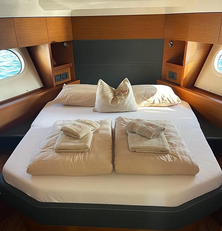 Nereide, a Beneteau Swift Trawler 48 yacht at Općina Rogoznica, Croatia