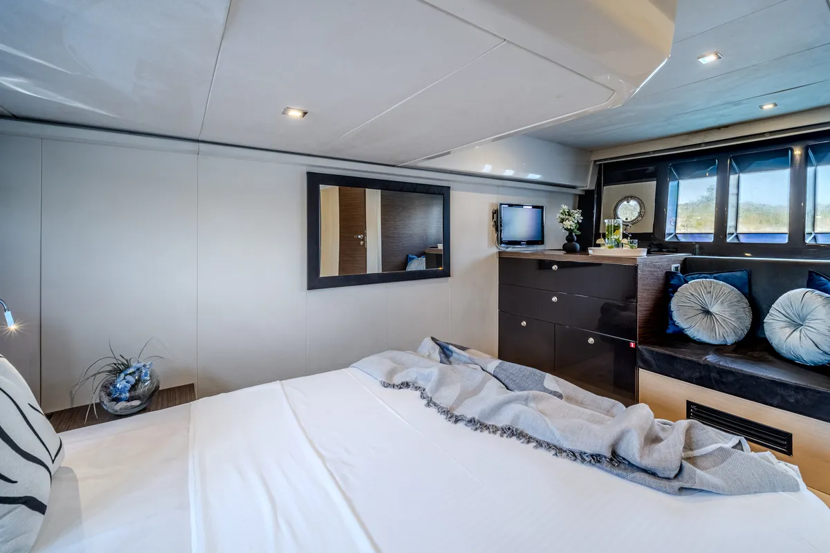 Darling Barbara, a Cranchi Cranchi 56 ST yacht at Split, Croatia