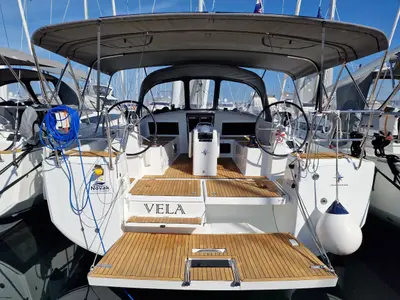 Vela