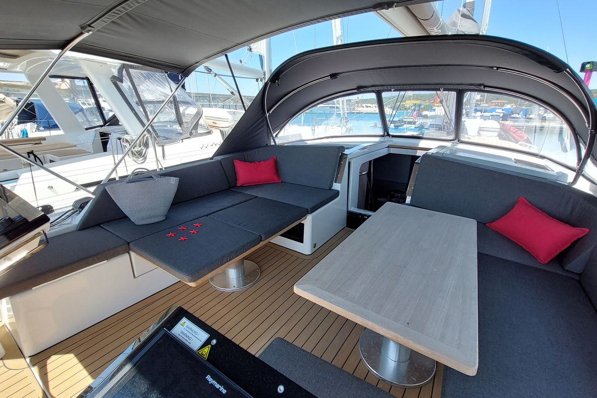 Deck of Nausicaä, a Hanse Yachts Hanse 460 sailboat at Rosignano Solvay, Italy