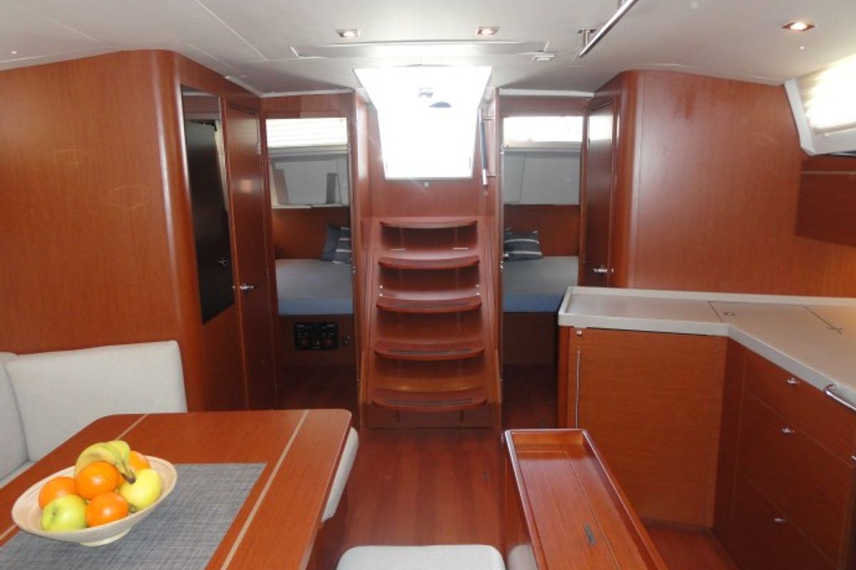Salon of Rabia, a Beneteau Oceanis 46.1 sailboat at Grad Pula, Croatia