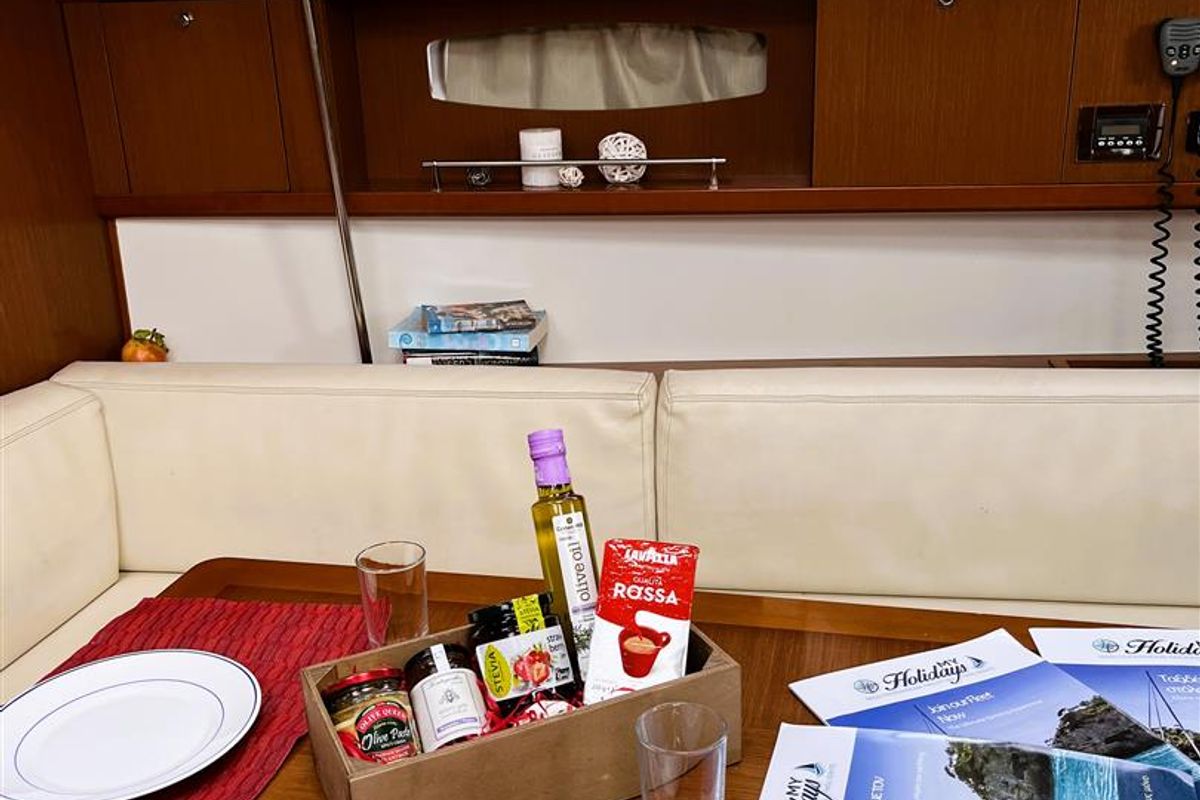 Salon of Twins, a Beneteau Oceanis 43 sailboat at Lavreotiki Municipal Unit, Greece