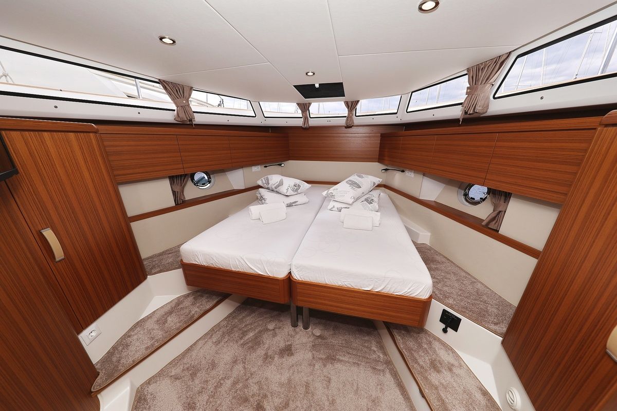 D&D, a Greenline 40 yacht at Grad Biograd na Moru, Croatia