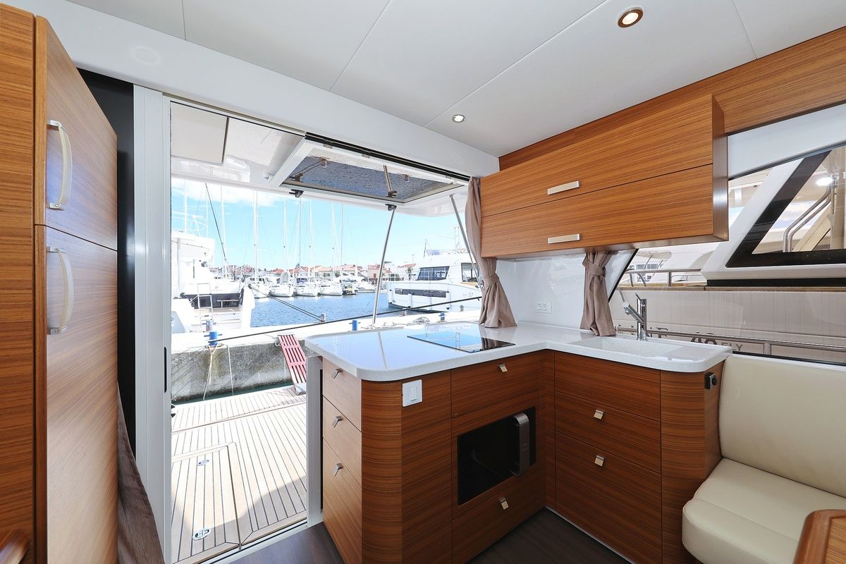 D&D, a Greenline 40 yacht at Grad Biograd na Moru, Croatia