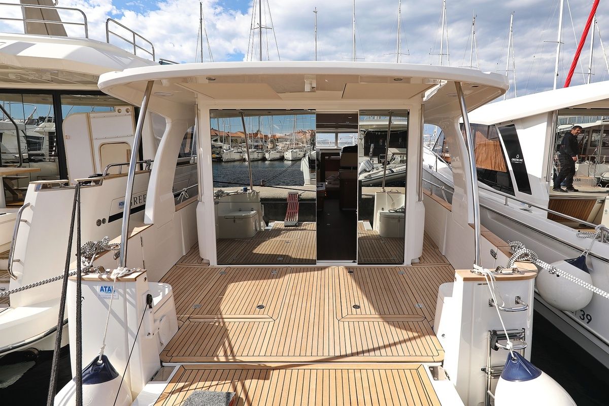 D&D, a Greenline 40 yacht at Grad Biograd na Moru, Croatia