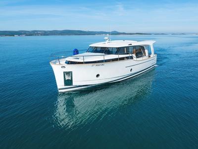 D&D, a Greenline 40 yacht at Grad Biograd na Moru, Croatia