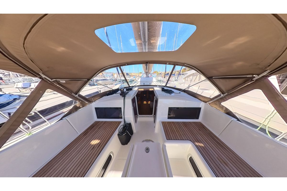 Cockpit of Alboran Vino Blanco, a Jeanneau Sun Odyssey 490 sailboat at es Jonquet, Spain