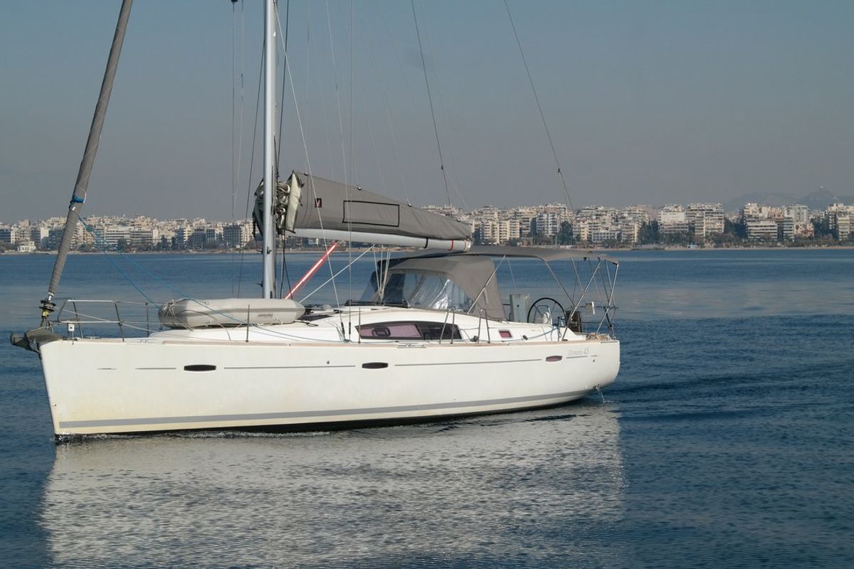 Fantasea, a Beneteau Oceanis 43 sailboat at Athens, Greece