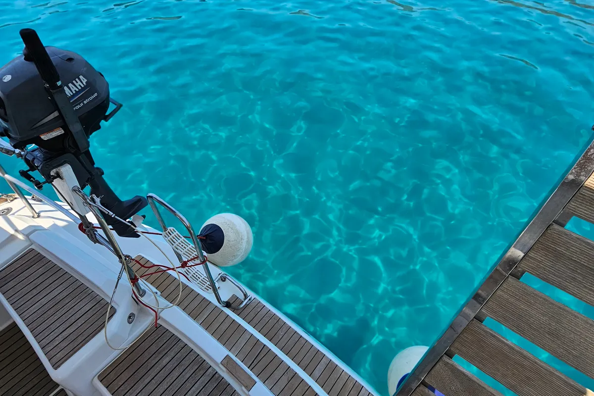 Deck of Comfort, a Jeanneau Sun Odyssey 42 i sailboat at Marina Delta Kallithea, Greece