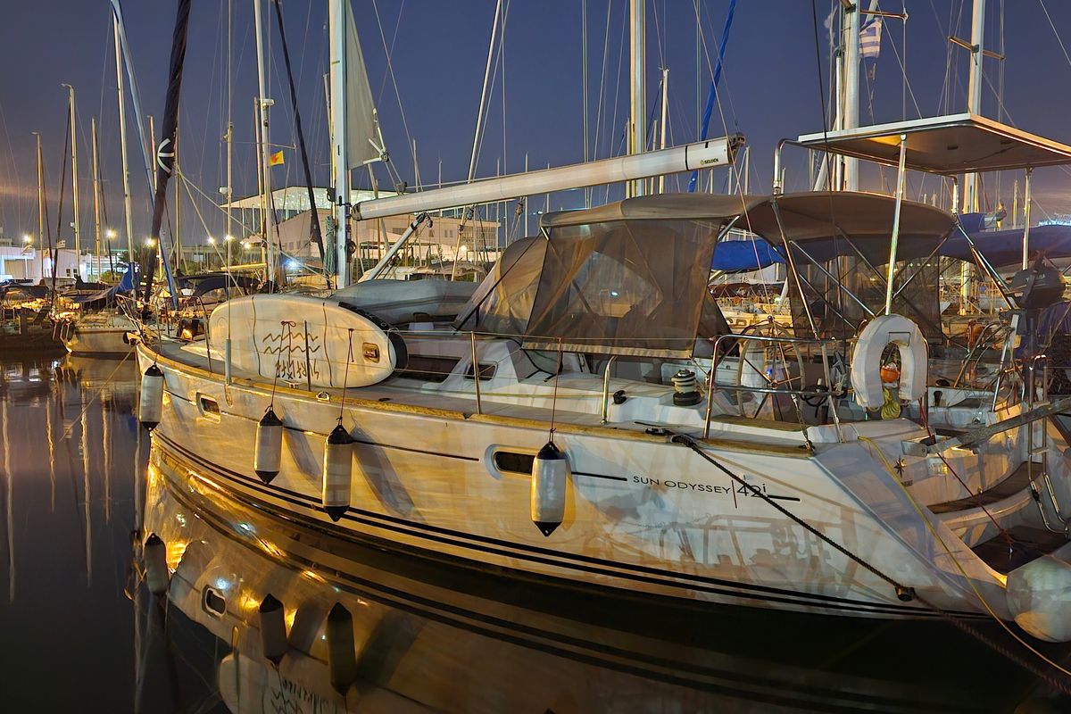 Cockpit of Comfort, a Jeanneau Sun Odyssey 42 i sailboat at Marina Delta Kallithea, Greece